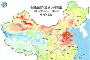 世体：巴萨明夏首要任务之一是留下坎塞洛，曼城标价约3000万欧